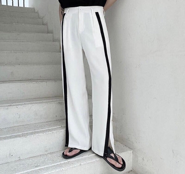 MONOCHROME LOOSE FIT TROUSERS - House of Prag