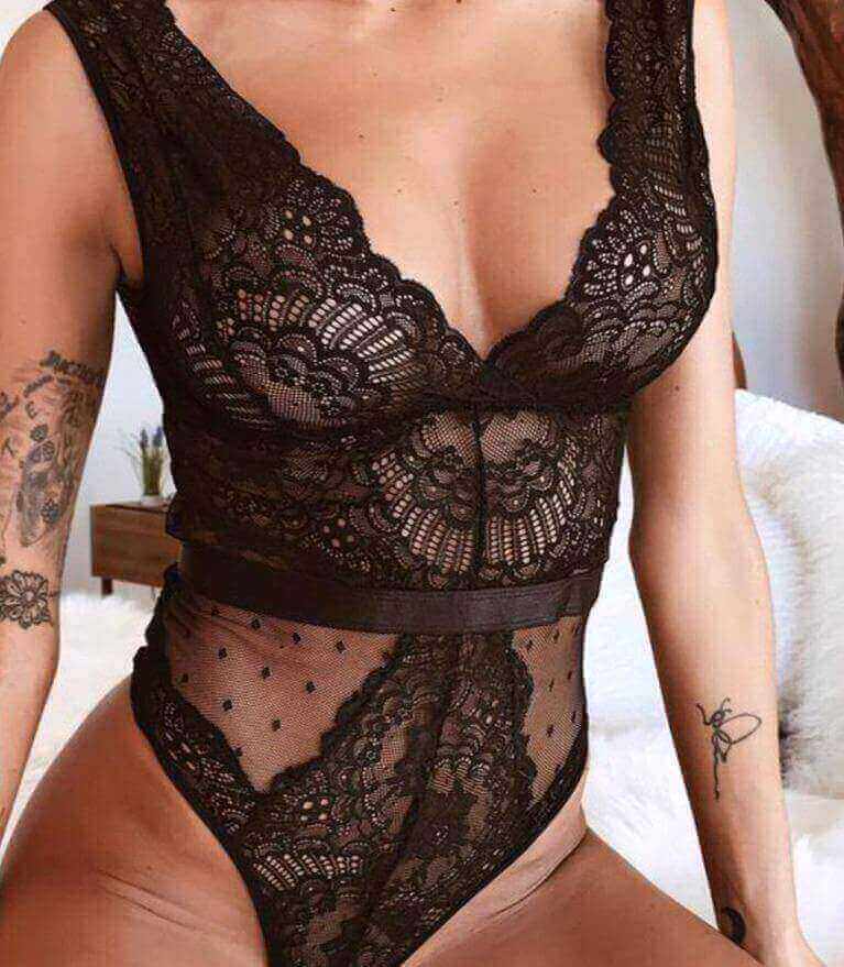 LACE ME BODYSUIT - House of Prag